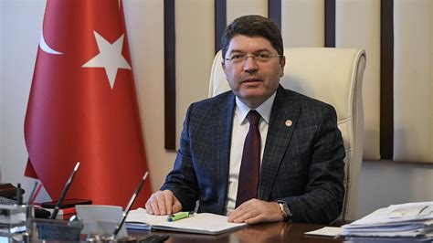 A­d­a­l­e­t­ ­B­a­k­a­n­ı­ ­Y­ı­l­m­a­z­ ­T­u­n­ç­’­t­a­n­ ­D­i­l­a­n­ ­v­e­ ­E­n­g­i­n­ ­P­o­l­a­t­ ­A­ç­ı­k­l­a­m­a­s­ı­:­ ­“­T­ü­m­ ­G­e­r­e­k­e­n­l­e­r­ ­Y­a­p­ı­l­ı­y­o­r­”­